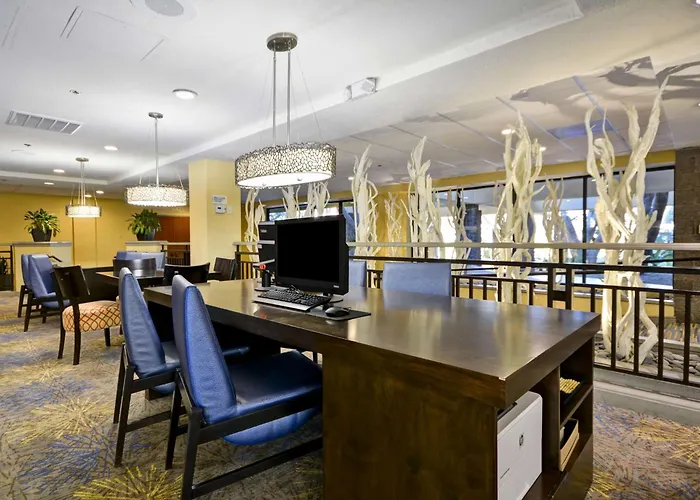 Doubletree By Hilton Phoenix North